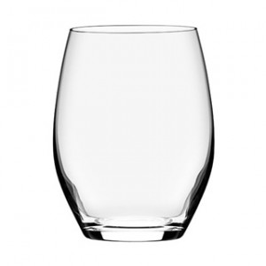 Le verre à boire est le premier objet qui vient à l'esprit à l'évocation du mot verre
